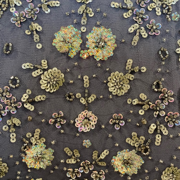 Needle & Thread Comet floral embellished open back midi dress. STYLE#211117202 - Picture 8 of 10